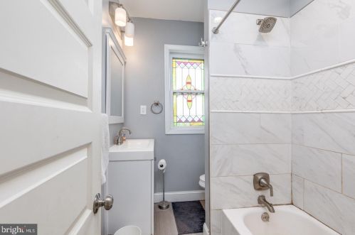 211 Park Ave, Camden NJ  08108-2927 exterior