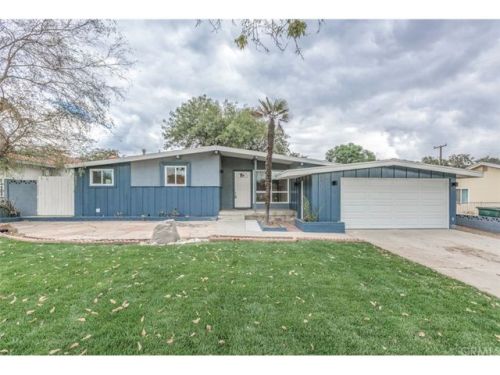 690 Quince Ave, Upland CA  91786-4625 exterior