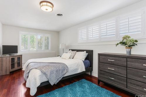 1627 Catalina Blvd, San Diego CA  92107-3720 exterior