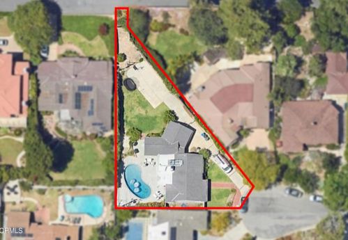 1115 Uintah St, La Canada, CA 91011-2355