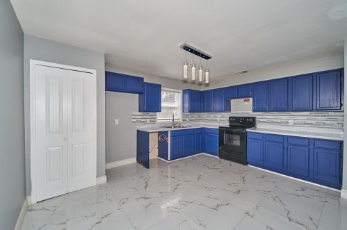 109 Weeping Willow Rd, Eagle Lake FL  33839-5124 exterior