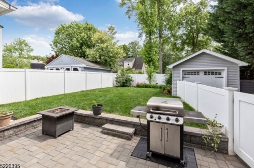 355 Hemlock Ave, Garwood NJ  07027-1430 exterior