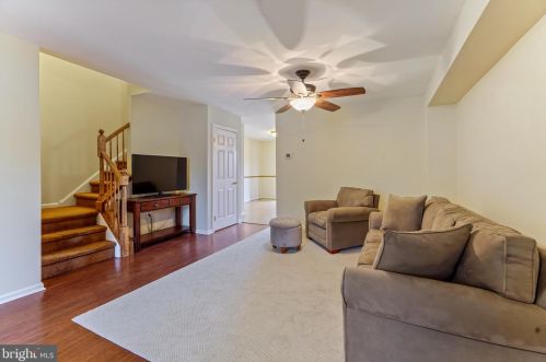 104 Vlg Grn Dr, Gilbertsville PA  19525-9500 exterior