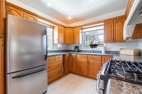 25420 Oak St, Lomita CA  90717-2216 exterior