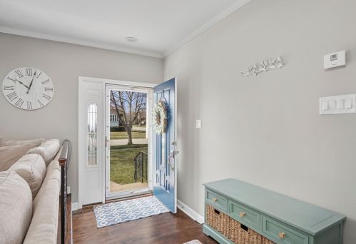 1809 Tulip Ln, Hammond, IN 46321-3239