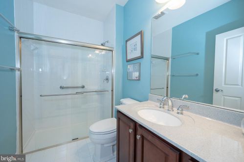 139 Cornerstone Dr, Newtown Square PA 19073-4049 exterior