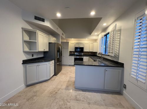 10162 100th Pl, Scottsdale AZ  85258-4814 exterior