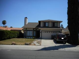 908 Brierglen Way, Sacramento, CA 95834-1537