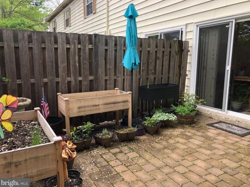 108 Berwick Pl, Lansdale PA 19446-4908 exterior