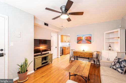 1643 Montello Ave, Washington, DC 20002-2707