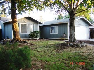4312 Tallyho Dr, Sacramento CA  95826-5447 exterior