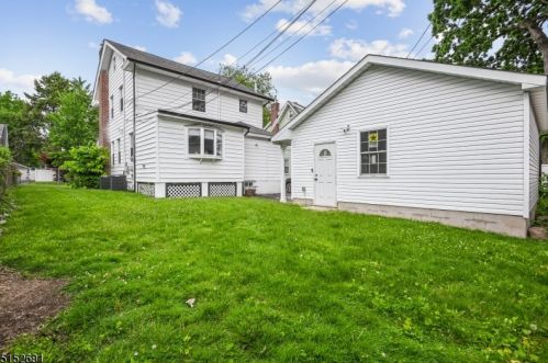 31 Madison Ave, East Orange NJ  07017-4613 exterior