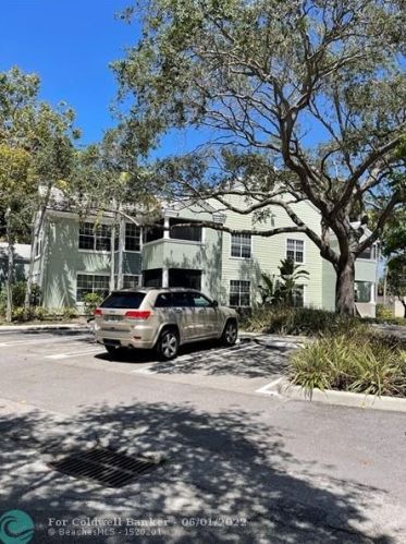 1050 Crystal Way, Delray Beach, FL 33444-1027