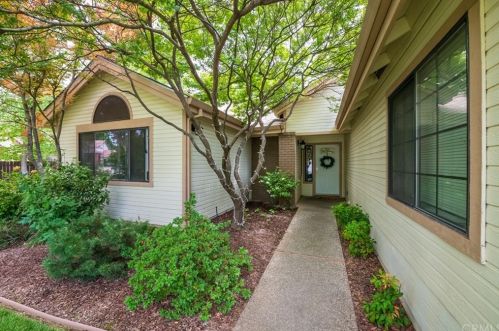 11 Spinnaker Way, Chico, CA 95926-1627