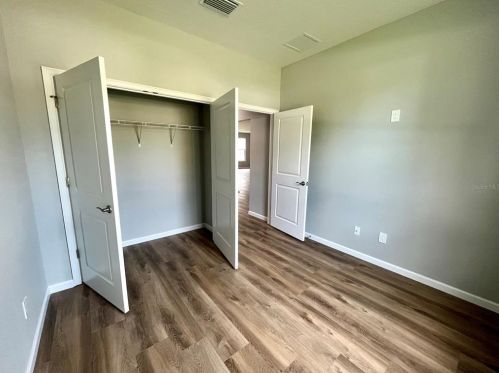 2122 Kumquat Dr, Edgewater FL  32141-5714 exterior