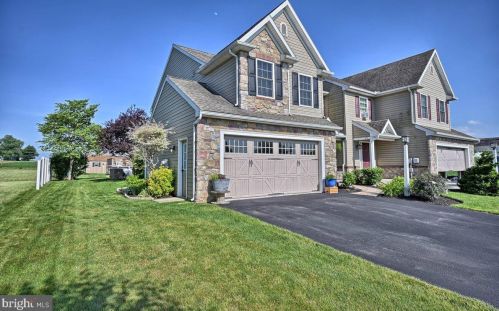 129 Creekview Dr, Lapark, PA 17562-9440