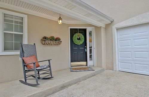 148 Fairfield Dr, Peachtree City GA  30269-1187 exterior
