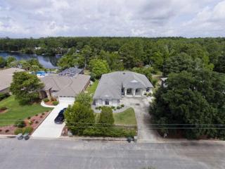 9558 Westgate Cir, Pensacola, FL 32507-7232
