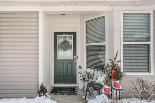 105 Woodside Park Dr, Amelia OH  45102-8709 exterior