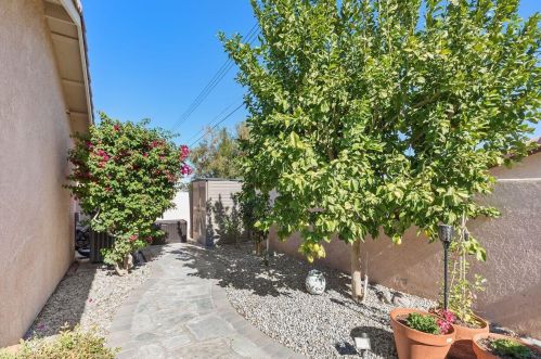 53360 Avenida Juarez, La Quinta CA  92253-3495 exterior