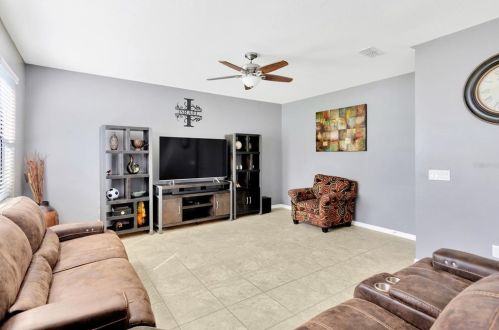 1854 Altavista Cir, Lakeland FL  33810-2795 exterior