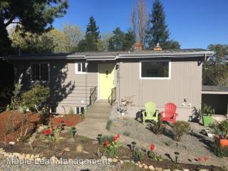 20810 9th Ave, Seattle WA  98198-3252 exterior