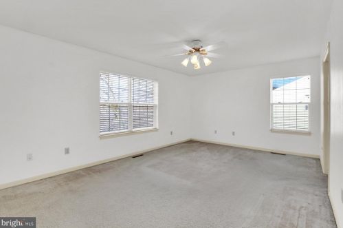 142 Furlong Way, Red Lion PA 17356-8775 exterior