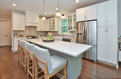 140 Victory Hwy, West Greenwich RI  02817-2127 exterior