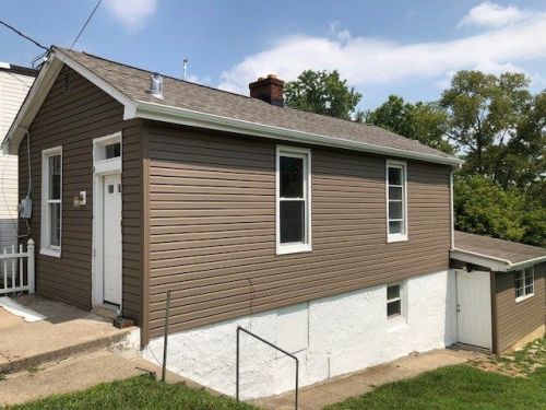 1328 Parkway Ave, Covington, KY 41016-1673