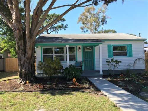 801 Gray St, Saint Petersburg, FL 33707-2452