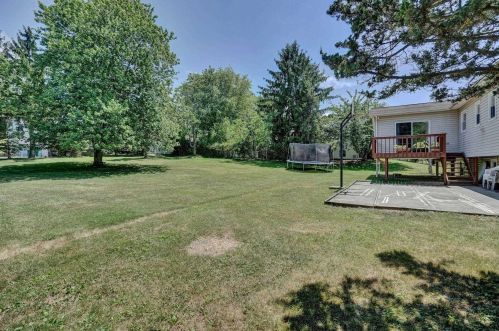 108 Nantucket Dr, Fishkill NY  12524-1021 exterior