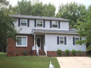 105 Smokehouse Ln, Cary, NC 27513-5430