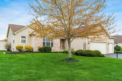 2070 Twin Flower Cir, Darbydale, OH 43123-8024