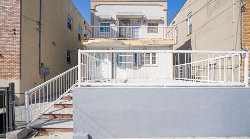91-08 77th St, Jamaica, NY 11421-1034