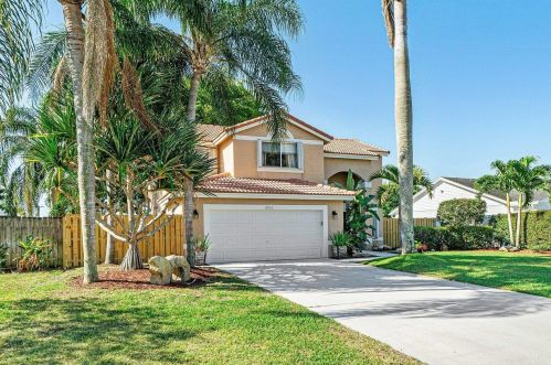 6902 Dearborn Pl, Boynton Beach, FL 33437-3612