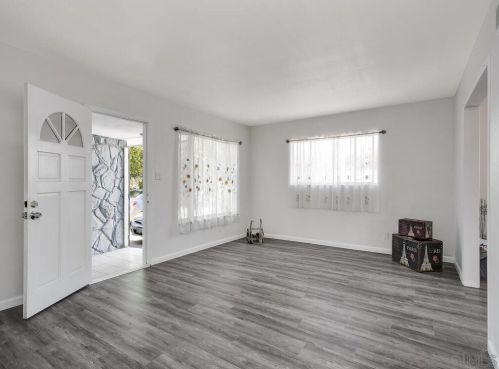 512 Jamacha Rd, El Cajon, CA 92019-2448