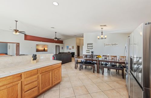 9805 Verbena Dr, Desert Hot Springs CA  92240-1908 exterior