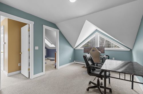 54 Tibbetts Rd, Fremont NH  03044-3573 exterior