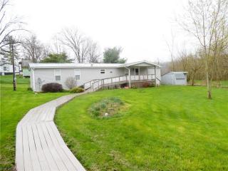 585 Broad St, Macksburg, OH 45746-9610