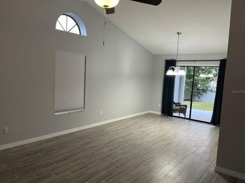 621 Moss Park Ct, Kissimmee FL 34743-6134 exterior