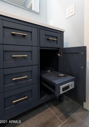 6803 15 St, Phoenix AZ 85040-2321 exterior