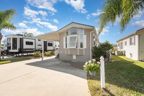 2304 Shuttle Cir, Titusville, FL 32796-3930