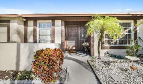 15672 Bottlebrush Cir, Delray Beach, FL 33484-5513