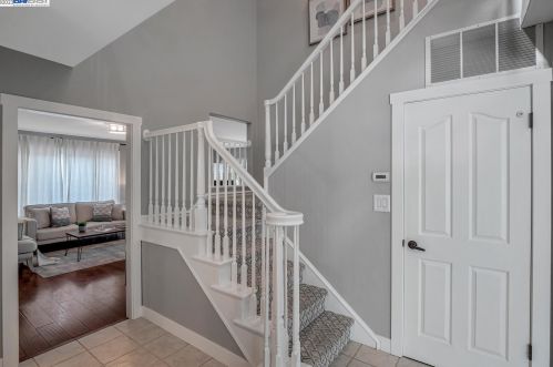 1042 Lomitas Ave, Livermore CA  94550-6436 exterior