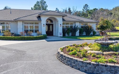1440 Ridge Rd, Templeton CA  93465-9303 exterior