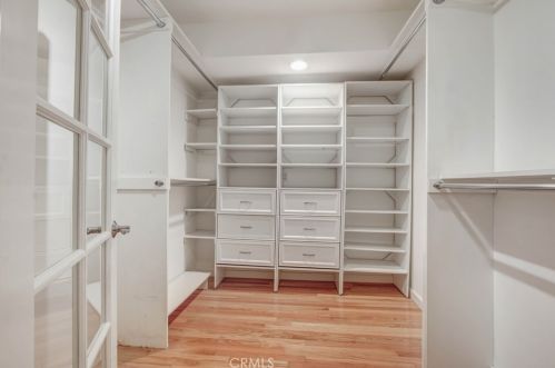 11805 Hartsook St, North Hollywood CA  91607-3215 exterior