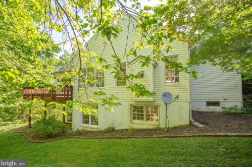 4204 Crooked Stick Ct, Fredericksburg VA  22408-9215 exterior