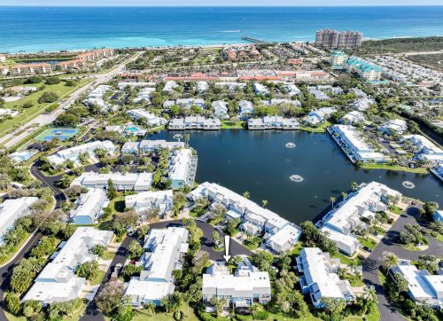 1208 Ocean Dunes Cir, Jupiter FL  33477-9129 exterior