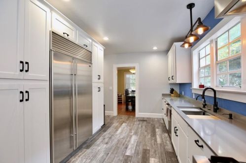 738 Edgewater Dr, Orlando FL 32804-6890 exterior