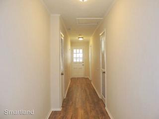 195 John St, Cleveland OH  44146-4555 exterior